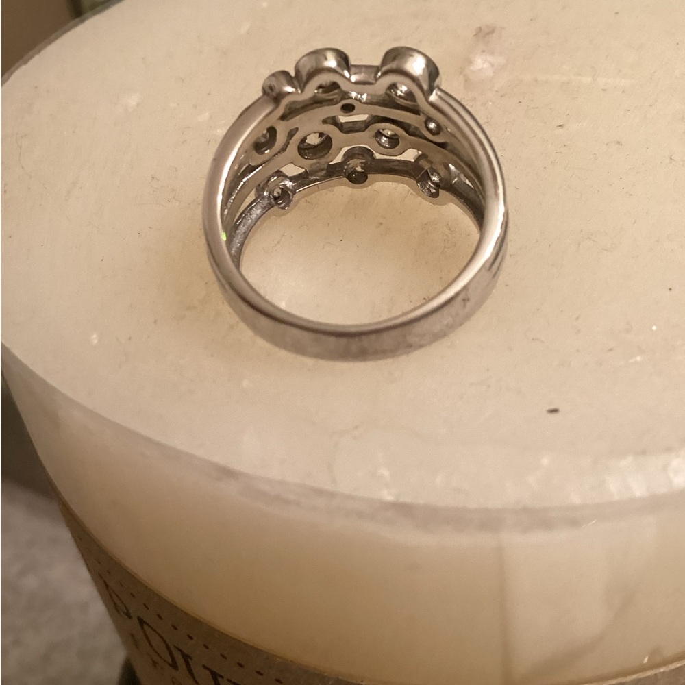 Sterling Silver Ring With Diamond Simulates. - image 6